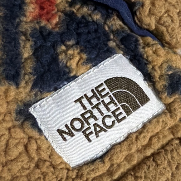 The North Face Campshire Sherpa Vest Women's Size Small Brown Aztec Print - Picture 7 of 12